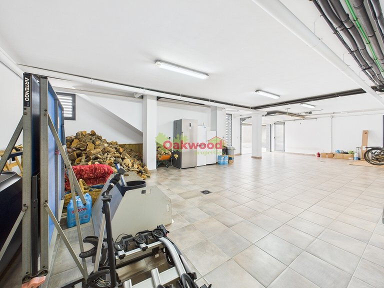 Villa for Sale in Pinar De Campoverde, Alicante 43
