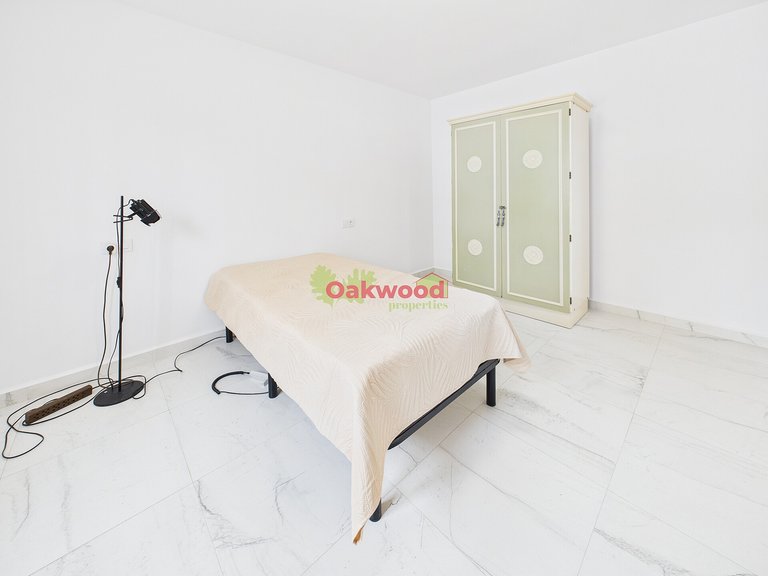 Villa for Sale in Pinar De Campoverde, Alicante 16