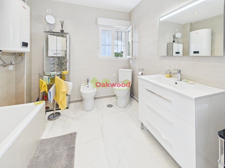 Villa for Sale in Pinar De Campoverde, Alicante 10