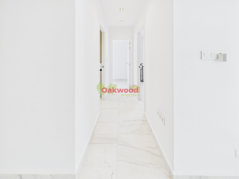 Villa for Sale in Pinar De Campoverde, Alicante 13