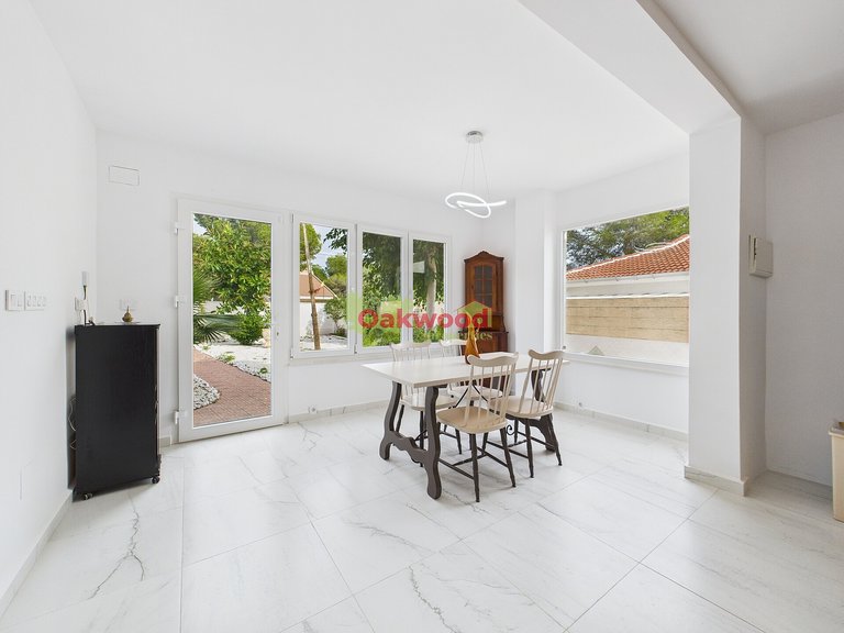 Villa for Sale in Pinar De Campoverde, Alicante 5