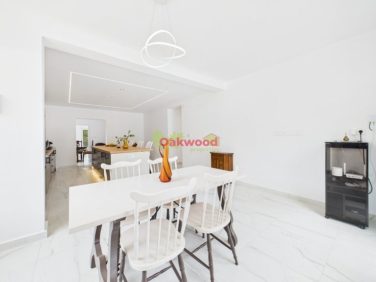 Villa for Sale in Pinar De Campoverde, Alicante 6