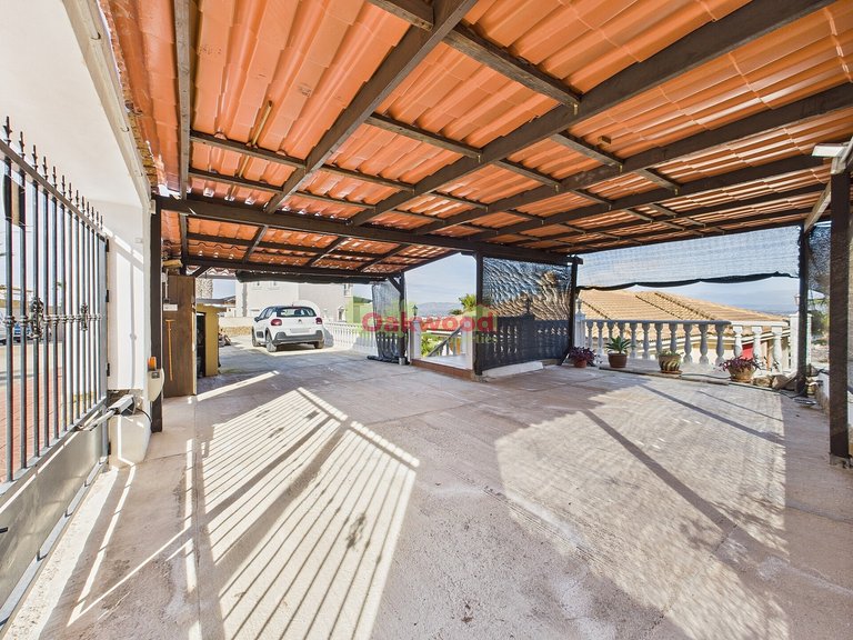 Villa for Sale in Almoradi, Alicante 37
