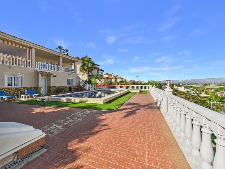 Villa for Sale in Almoradi, Alicante 31
