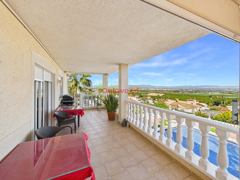 Villa for Sale in Almoradi, Alicante 28