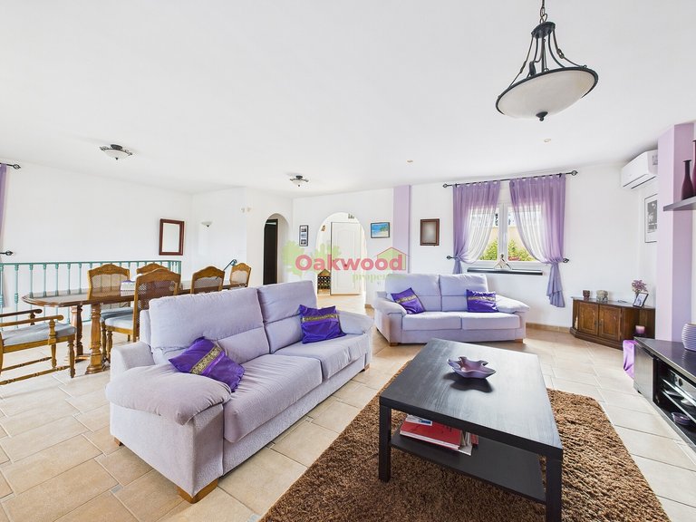 Villa for Sale in Almoradi, Alicante 5