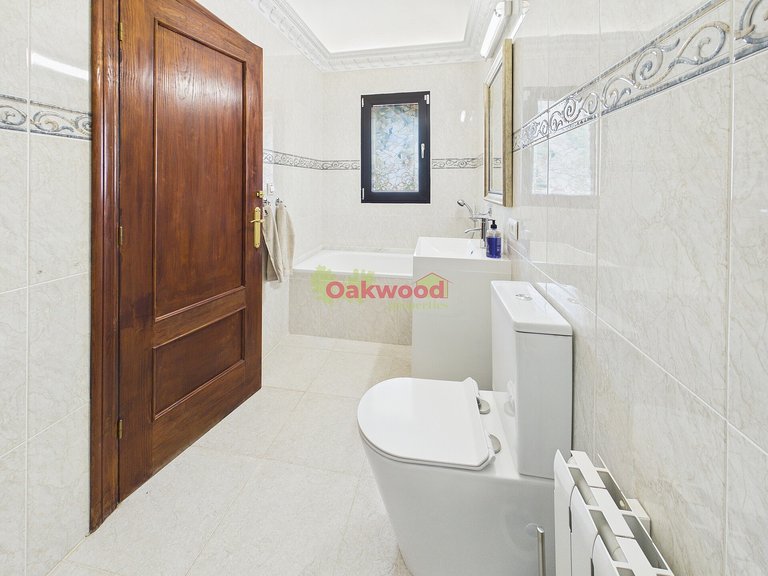 Villa for Sale in Orihuela Costa, Alicante 28