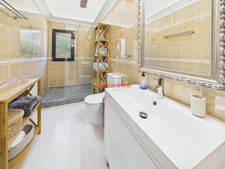 Villa for Sale in Orihuela Costa, Alicante 31