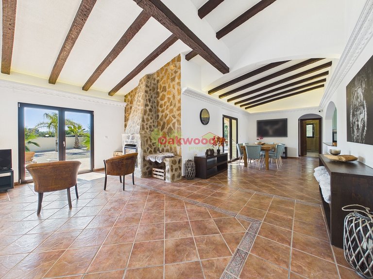 Villa for Sale in Orihuela Costa, Alicante 11