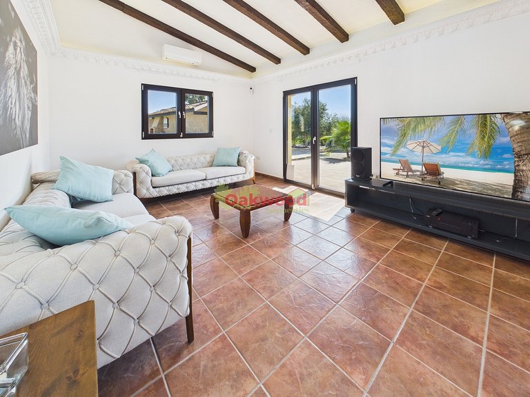 Villa for Sale in Orihuela Costa, Alicante 7