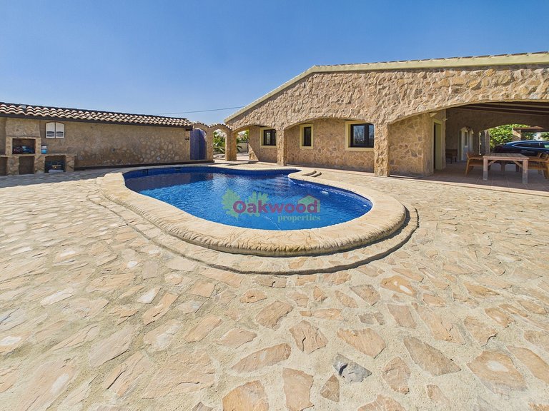 Villa for Sale in Orihuela Costa, Alicante 36