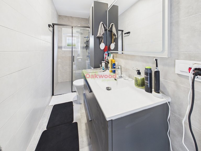 Villa for Sale in Pinar De Campoverde, Alicante 19