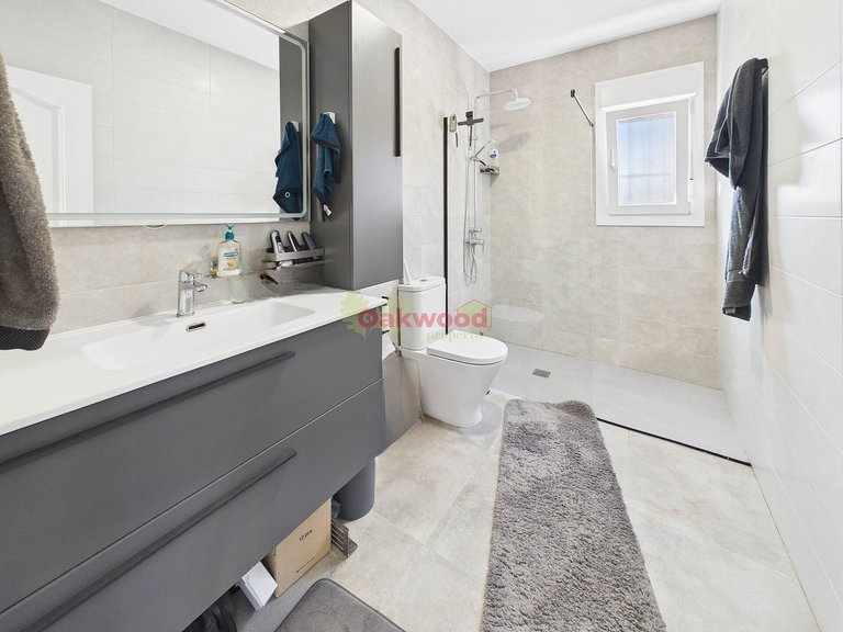 Villa for Sale in Pinar De Campoverde, Alicante 17