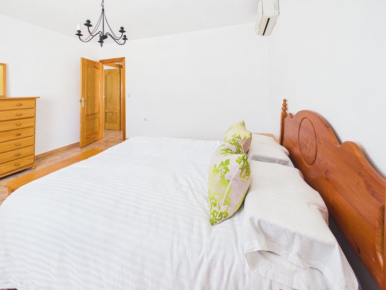 Villa for Sale in Albatera, Alicante 13