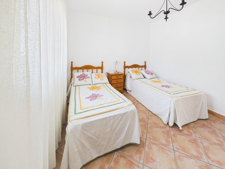 Villa for Sale in Albatera, Alicante 15