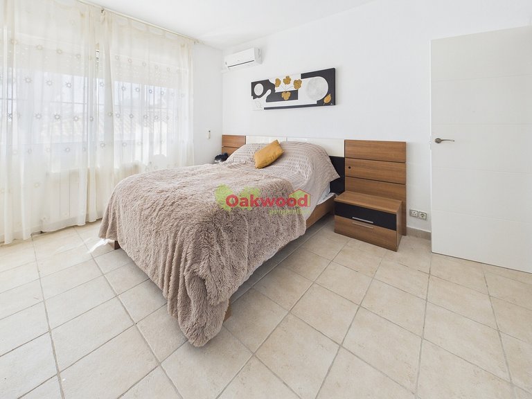 Villa for Sale in Pinar De Campoverde, Alicante 17