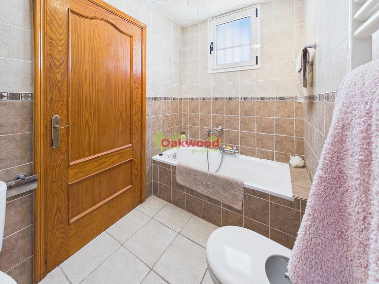 Villa for Sale in Pinar De Campoverde, Alicante 22