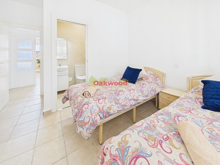 Villa for Sale in Pinar De Campoverde, Alicante 25