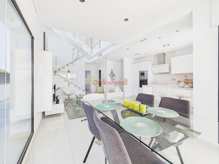 Villa for Sale in Lo Romero Golf, Alicante 7