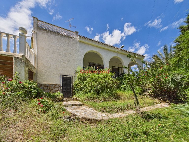 Villa for Sale in Pinar De Campoverde, Alicante 25