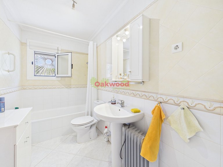 Villa for Sale in Pinar De La Perdiz, Alicnate 13