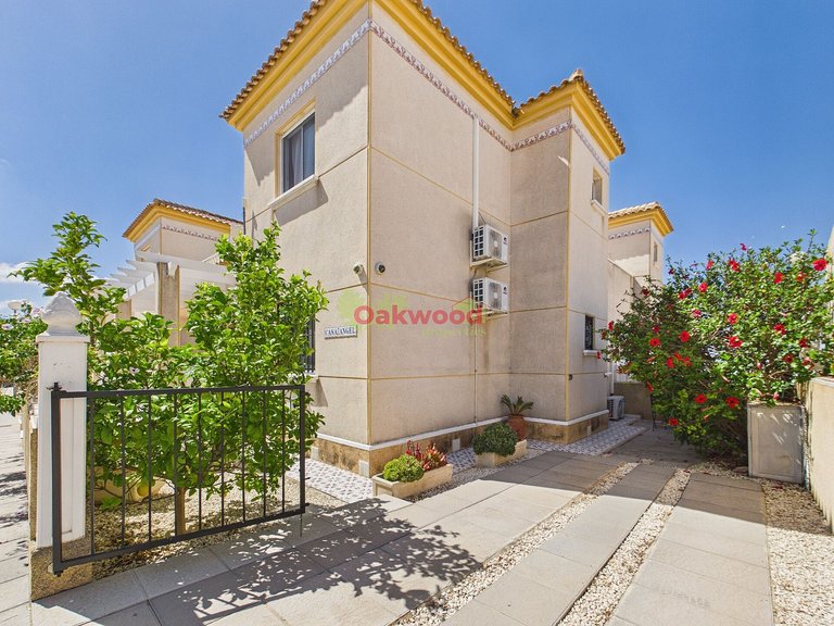 Town House for Sale in Pinar De Campoverde, Alicante 23