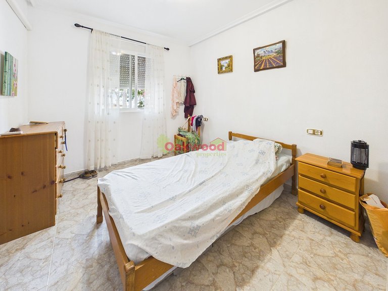Villa for Sale in Pinar De Campoverde, Alicante 15