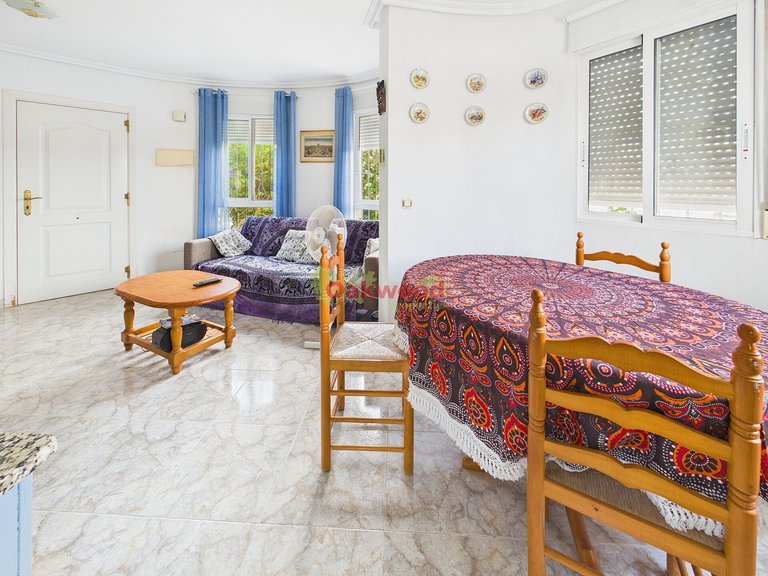 Villa for Sale in Pinar De Campoverde, Alicante 4