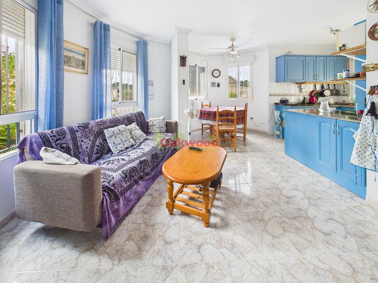 Villa for Sale in Pinar De Campoverde, Alicante 3