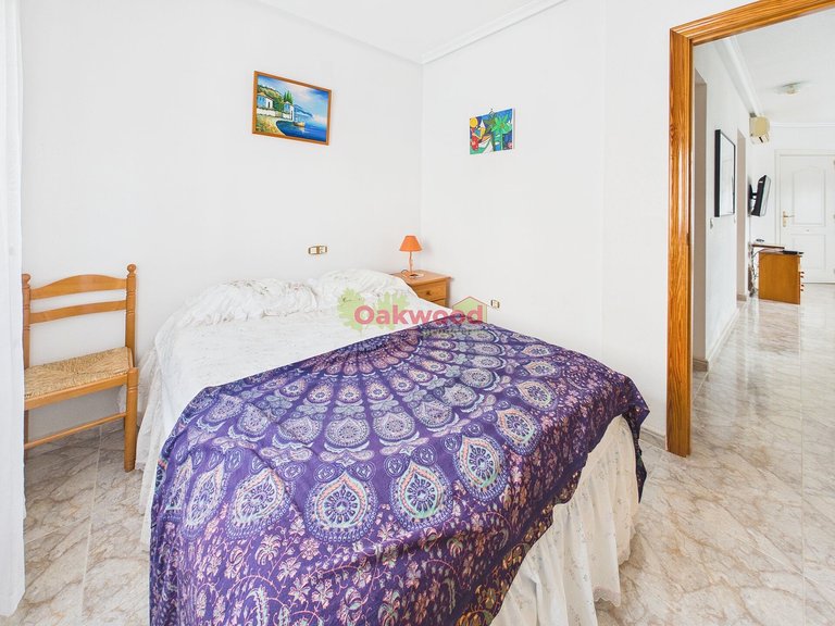 Villa for Sale in Pinar De Campoverde, Alicante 11