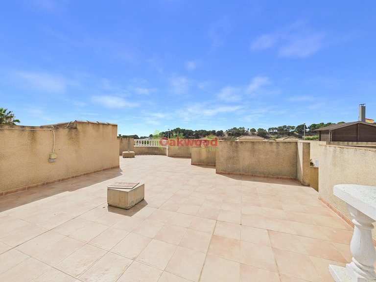 Villa for Sale in Pinar De Campoverde, Alicante 33