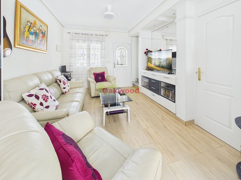 Town House for Sale in Pinar De Campoverde, Alicante 4
