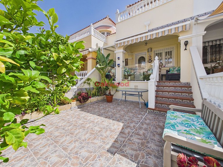 Town House for Sale in Pinar De Campoverde, Alicante 1