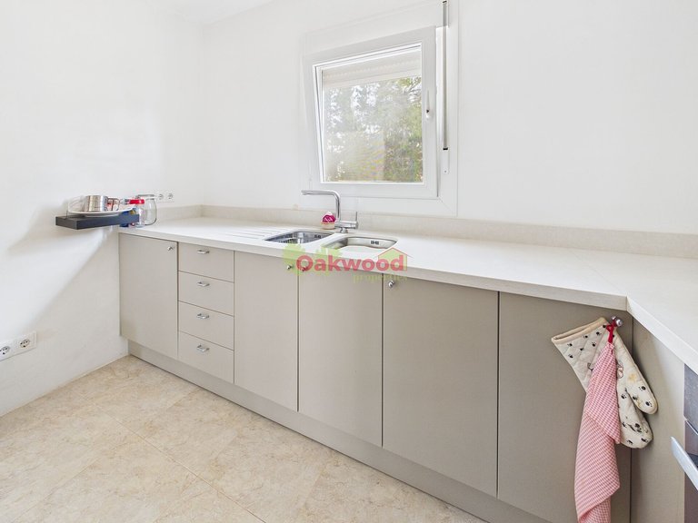 Villa for Sale in Pinar De Campoverde, Alicante 10