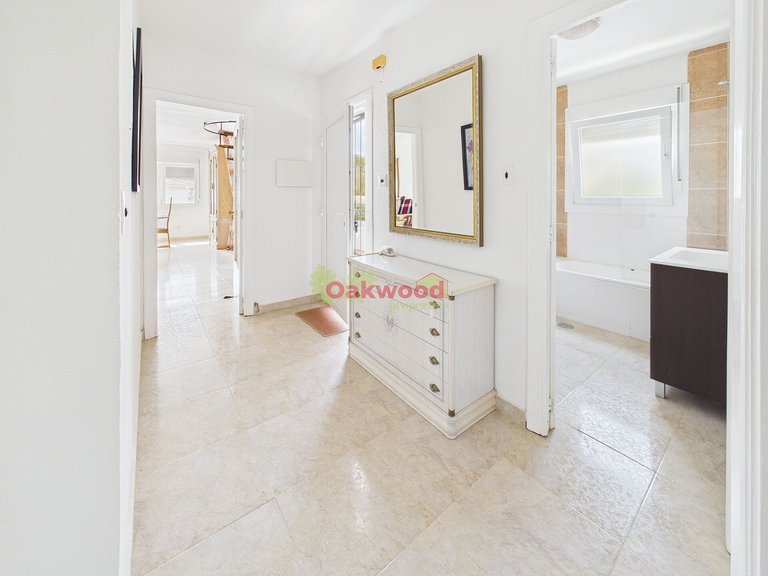 Villa for Sale in Pinar De Campoverde, Alicante 19