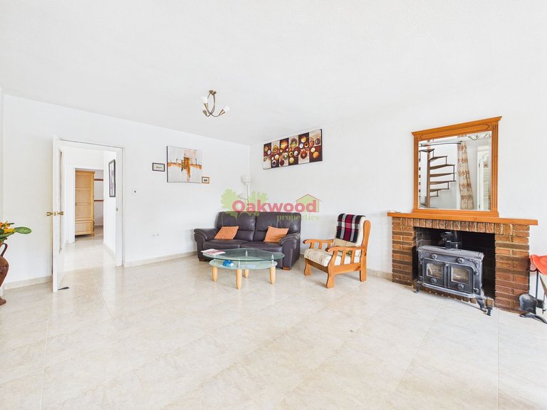 Villa for Sale in Pinar De Campoverde, Alicante 5