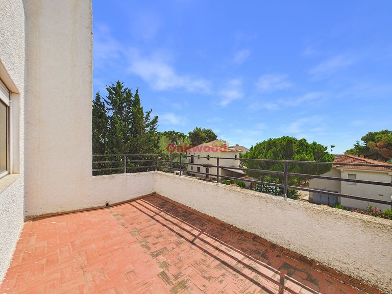 Villa for Sale in Pinar De Campoverde, Alicante 40