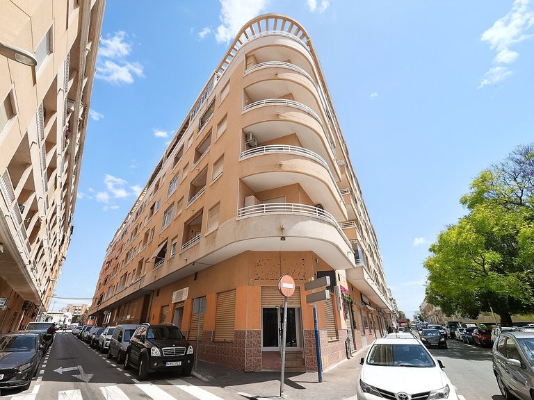 Apartment for Sale in Torrevieja, Alicante 2