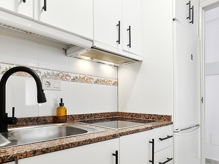 Apartment for Sale in Torrevieja, Alicante 11