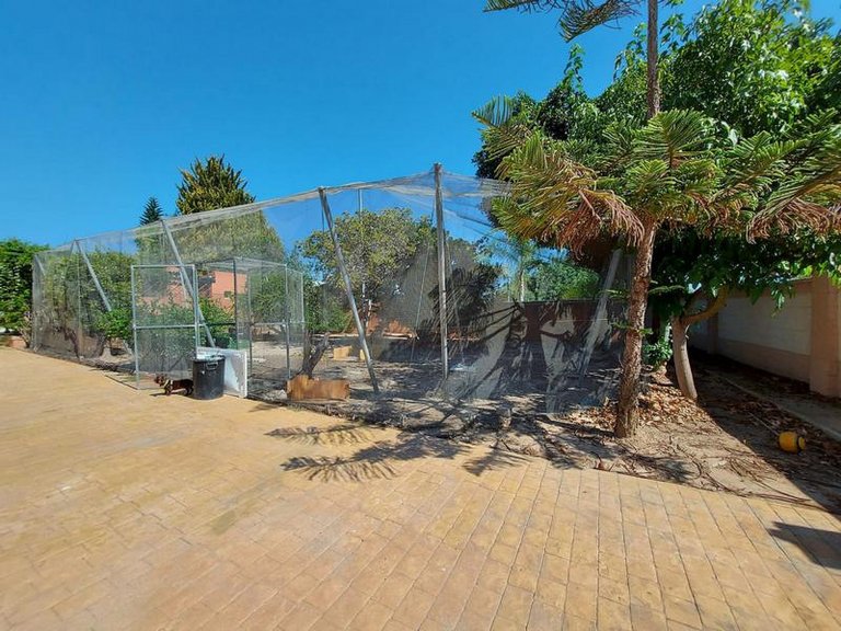 Villa for Sale in Cabo Roig, Alicante 51