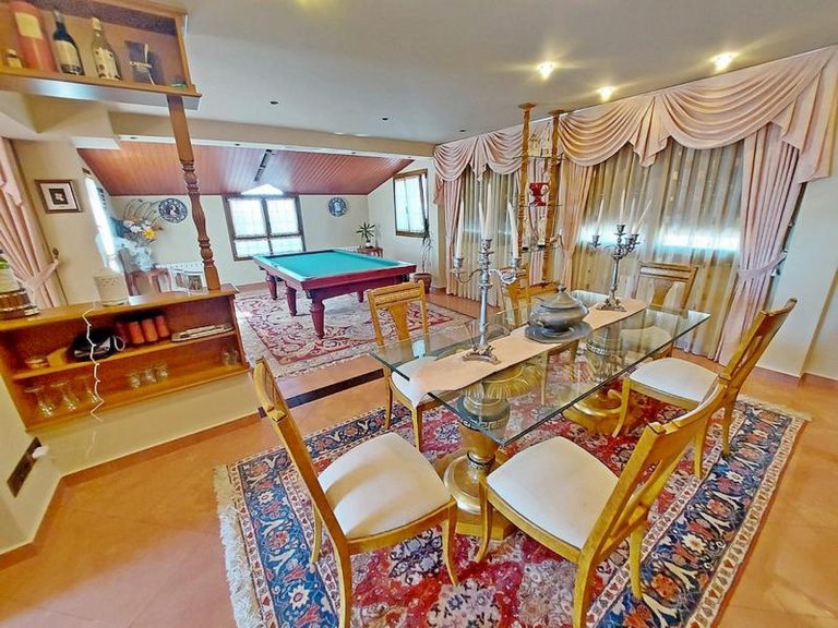 Villa for Sale in Cabo Roig, Alicante 7