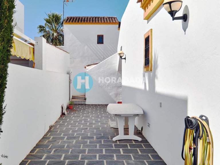 Town House for Sale in Torre De La Horadada, Alicante 18
