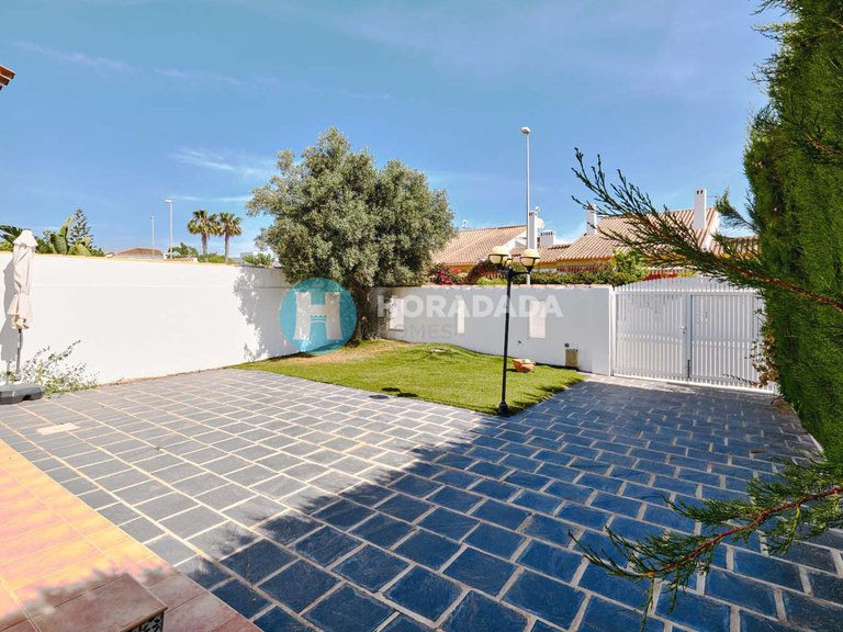 Town House for Sale in Torre De La Horadada, Alicante 7