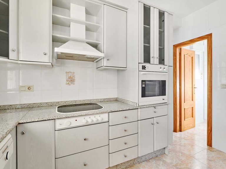 Villa for Sale in Pinar De Campoverde, Alicante 11