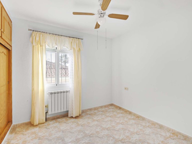 Villa for Sale in Pinar De Campoverde, Alicante 23