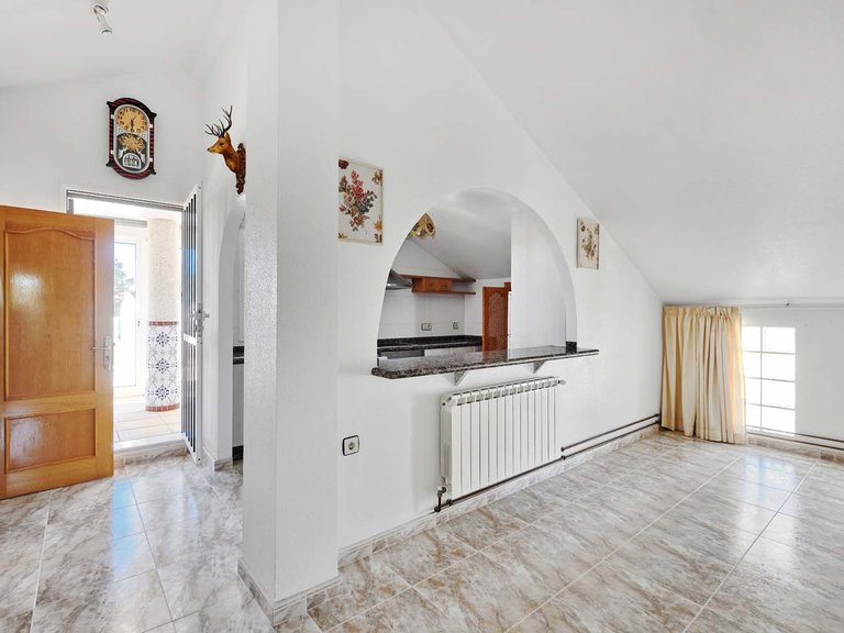 Villa for Sale in Pinar De Campoverde, Alicante 33