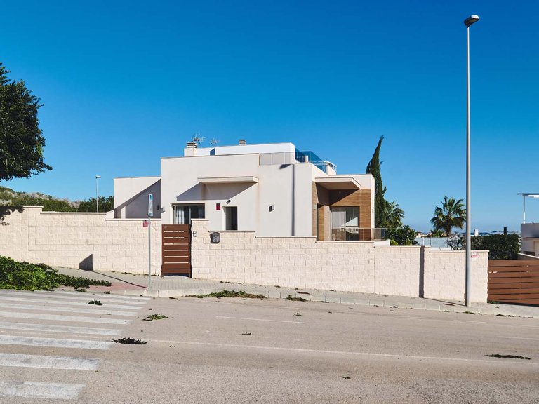 Villa for Sale in San Miguel De Las Salinas, Alicante 40