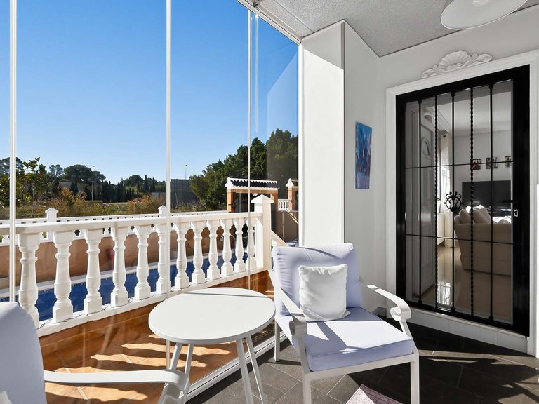 Villa for Sale in Pinar De Campoverde, Alicante 41