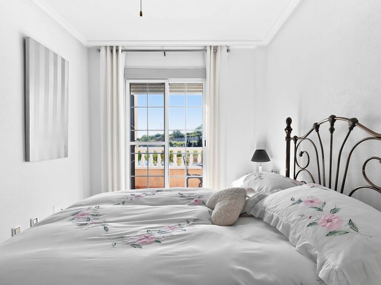 Villa for Sale in Pinar De Campoverde, Alicante 18