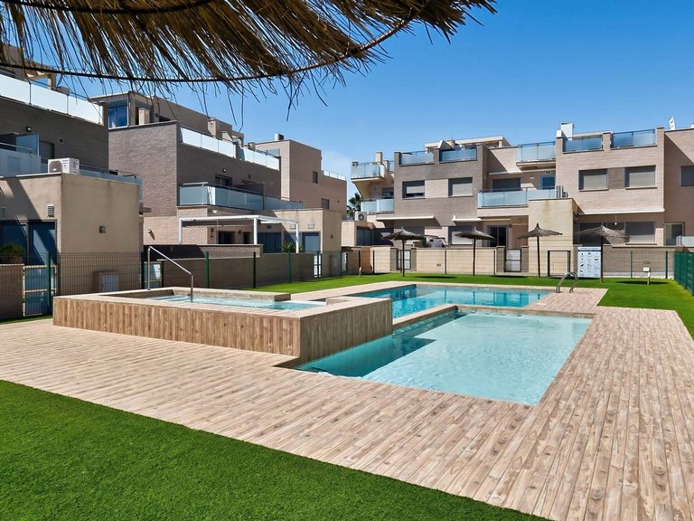 Apartment for Sale in Torre De La Horadada, Alicante 32